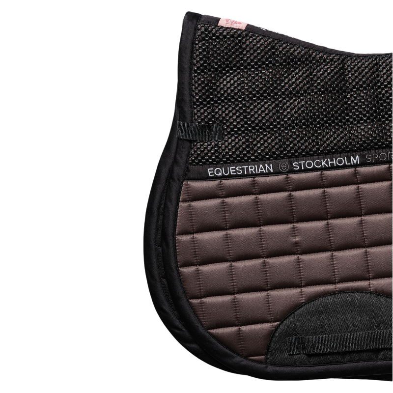Equestrian Stockholm - Tapis de selle Sportive Mocha marron | - Ohlala