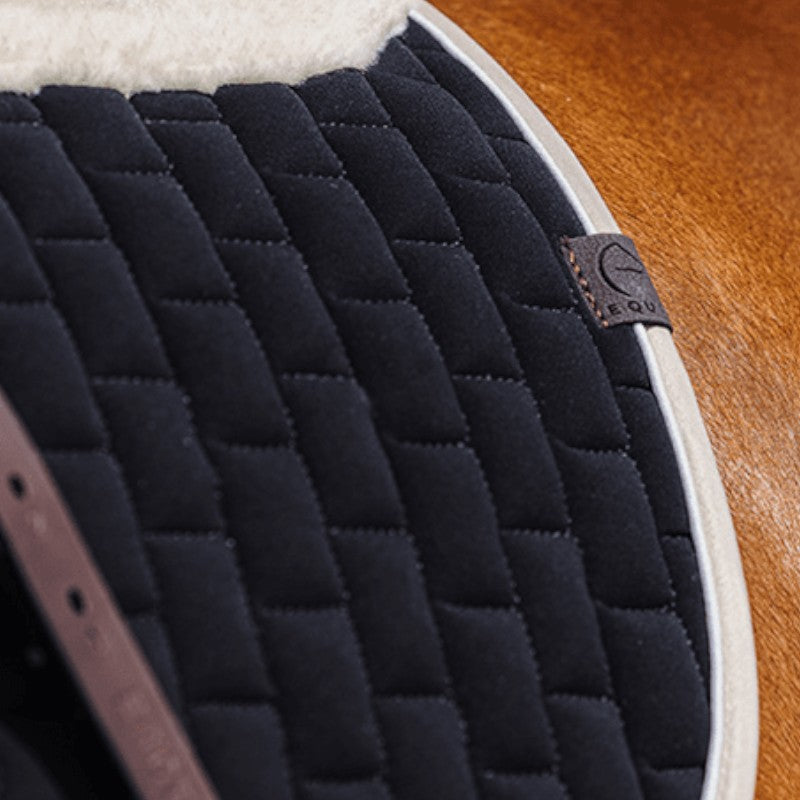 Equithème - Tapis de selle Dinard noir | - Ohlala