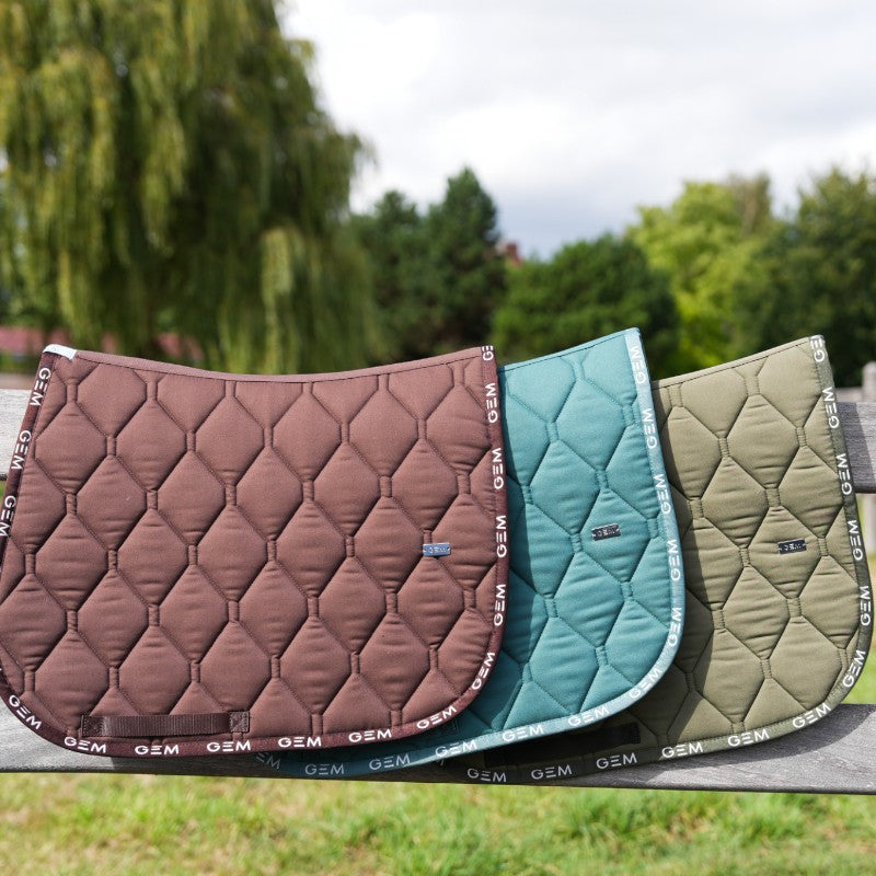 GEM - Tapis de selle Love kaki | - Ohlala