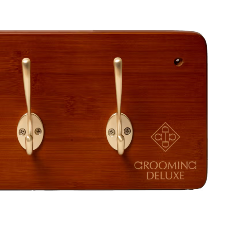 Grooming Deluxe - Porte pour sangles et vestes en bois | - Ohlala