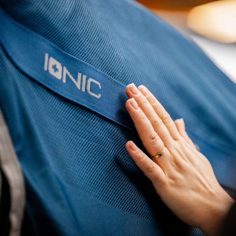 Horseware - Chemise séchante thérapeutique Ionic Therapy imperial blue/ argent/ marine 0g | - Ohlala