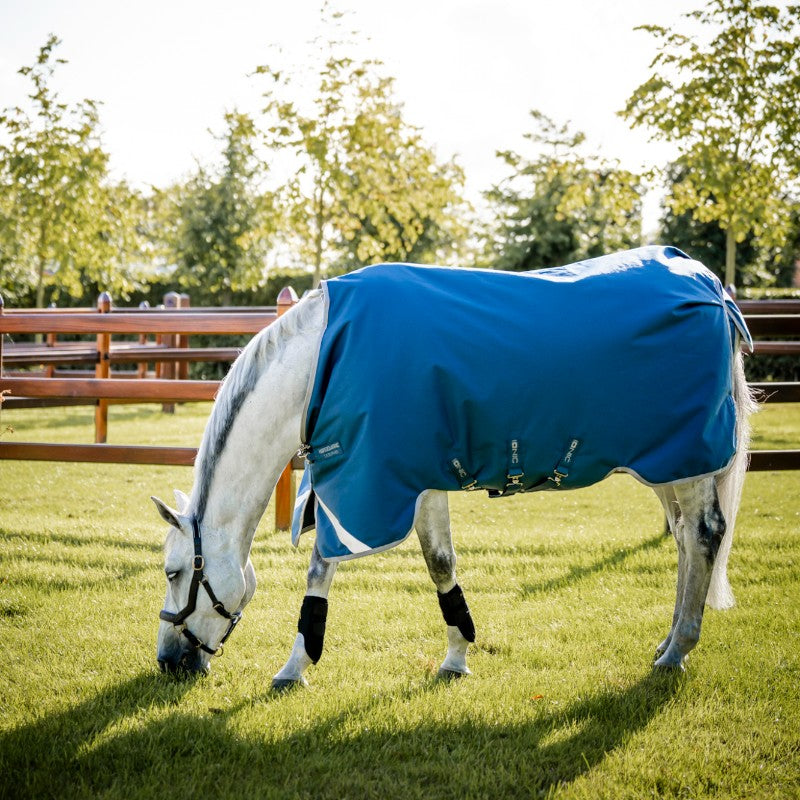 Horseware - Couverture d'extérieur thérapeutique Ionic Therapy Turnout imperial blue/ argent/ marine 100g | - Ohlala