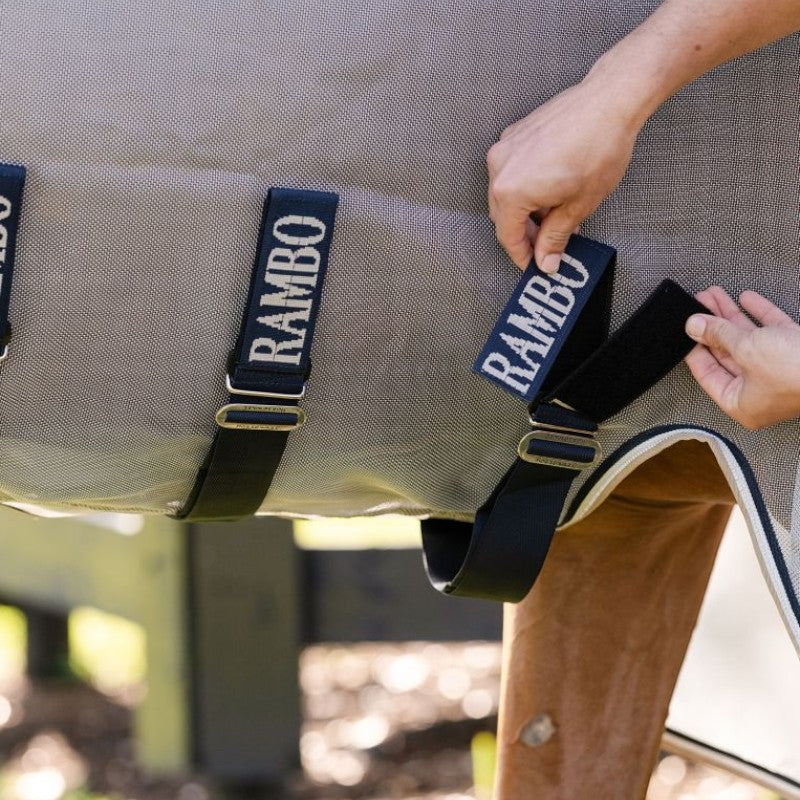 Horseware - Chemise anti-mouches Rambo Protector Fieldsafe Plus argent/ marine/ blanc/ beige | - Ohlala