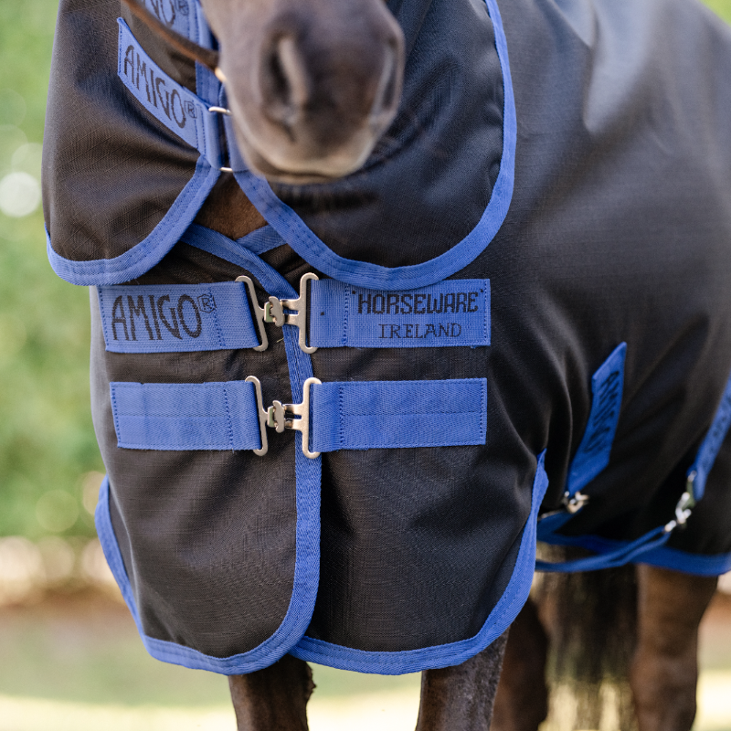 Horseware - Couverture d'extérieur Amigo Ripstop Plus Petite Turnout noir/ classic blue 200g | - Ohlala