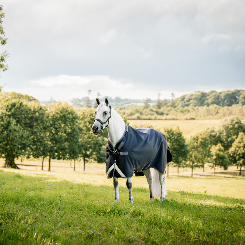 Horseware - Couverture d'extérieur Rambo Turnout VL marine/ thunderstorm gris/ argent 450g | - Ohlala