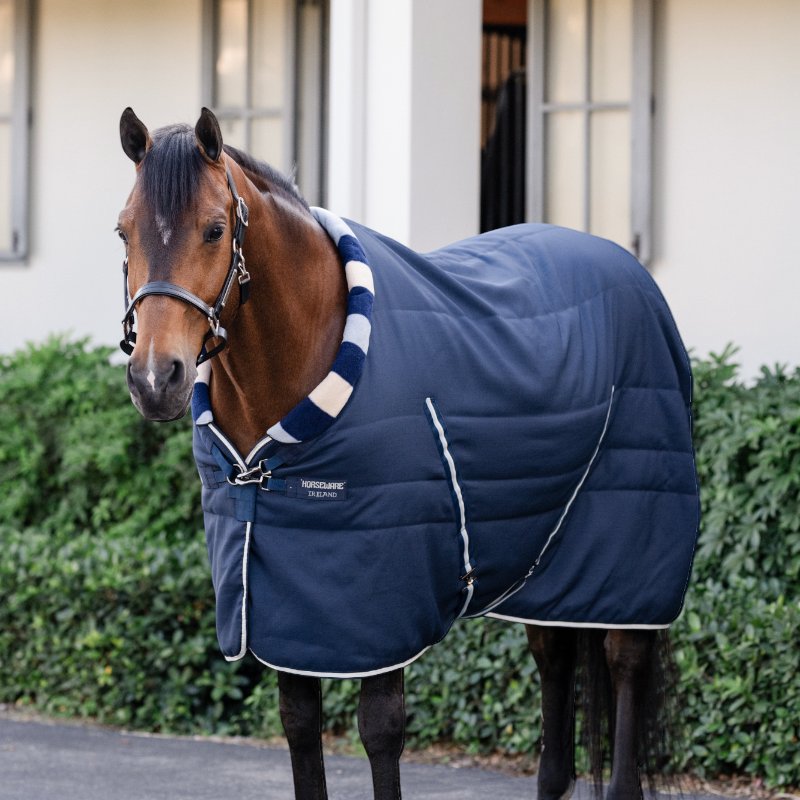 Horseware - Couverture de box Newmarket Cosy Stable witney navy 400g | - Ohlala