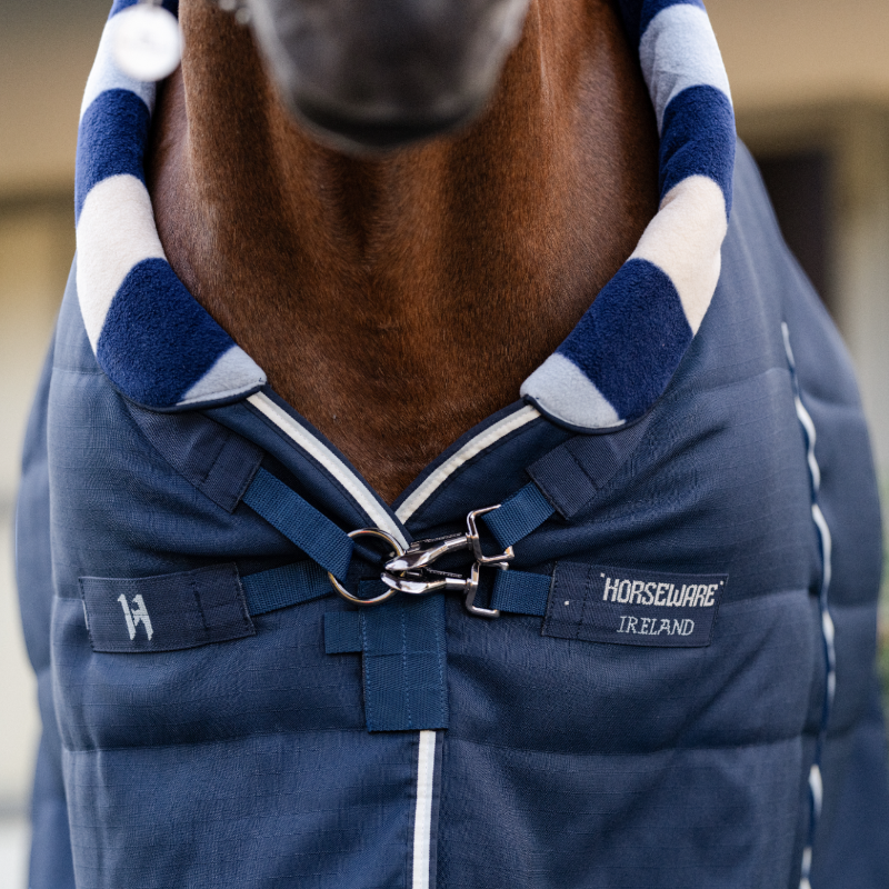 Horseware - Couverture de box Newmarket Cosy Stable witney navy 200g | - Ohlala