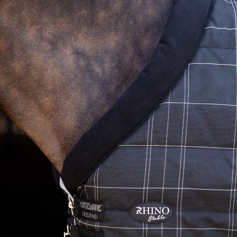 Horseware - Couverture de box Rhino Pony Stable noir/ gris/ blanc à carreaux/ gris 100g | - Ohlala