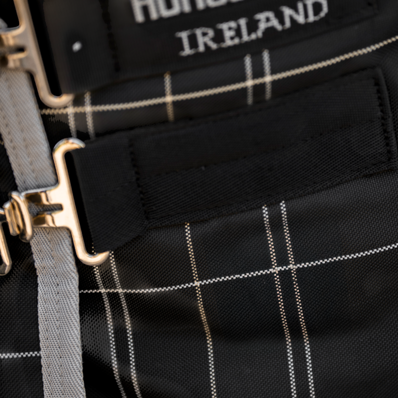 Horseware - Couverture de box Rhino Stable noir/ gris/ blanc à carreaux/ gris 100g | - Ohlala