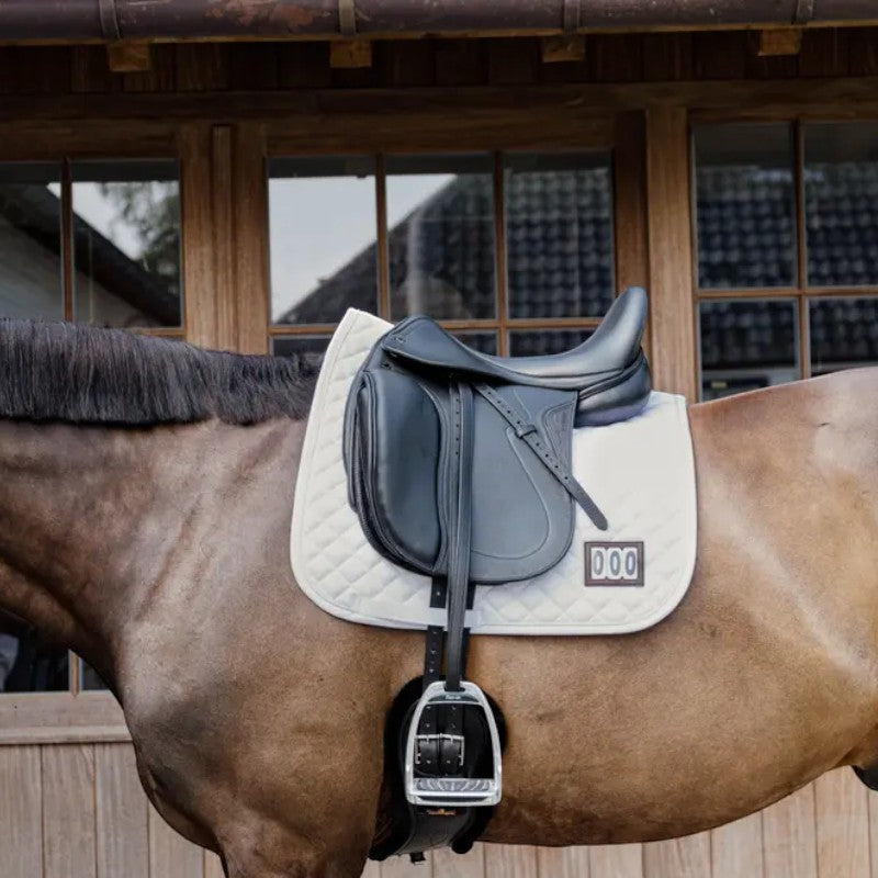 Kentucky Horsewear - Tapis de dressage Diamond Competition 2 numéros blanc | - Ohlala