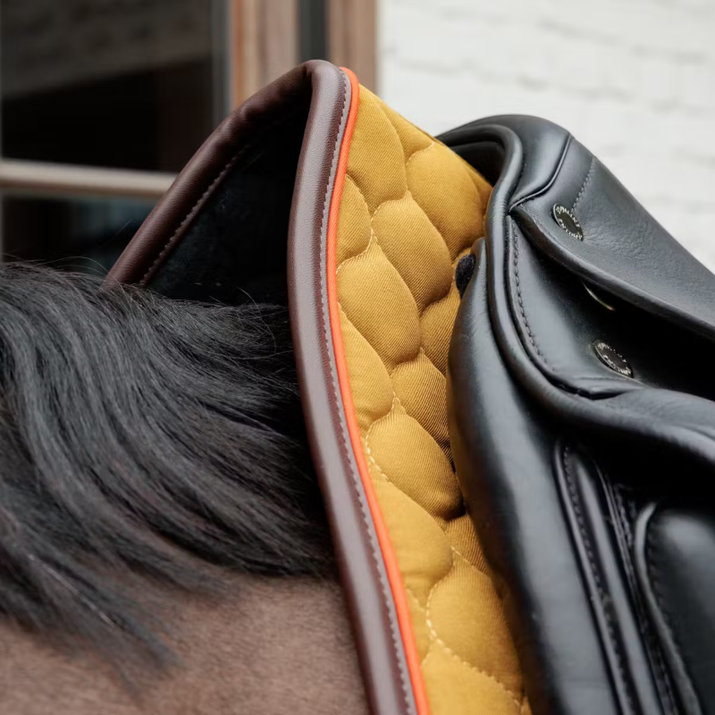 Kentucky Horsewear - Tapis de dressage Onion Quilt Leather Neon kaki | - Ohlala