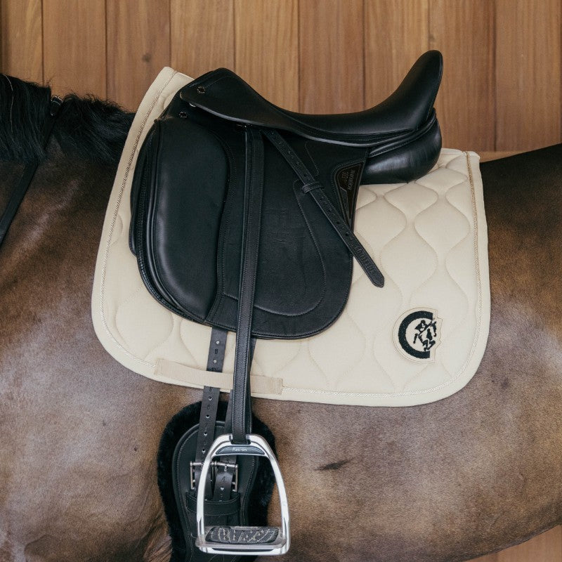 Kentucky Horsewear - Tapis de dressage Wave 3D logo beige | - Ohlala