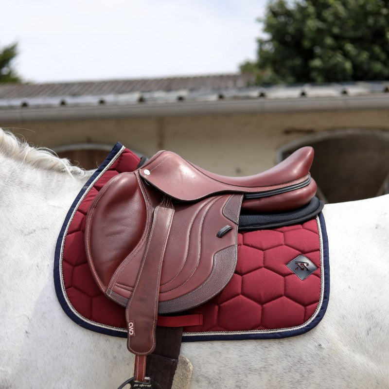 Oxxer - Tapis de selle Intemporel bordeaux | - Ohlala