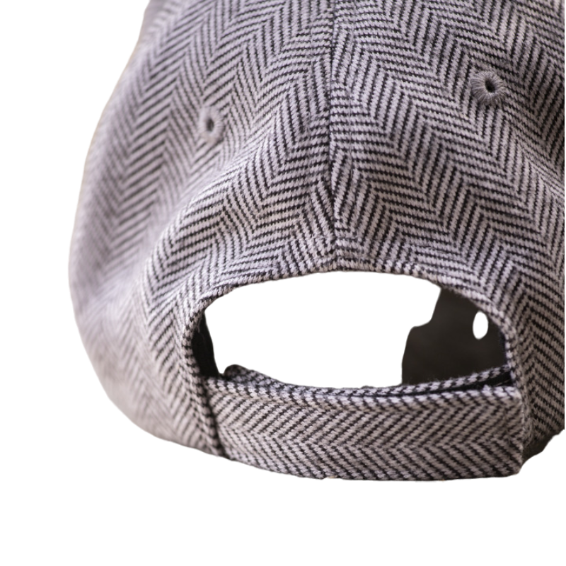 Pénélope - Casquette Naomi Chevron noir | - Ohlala