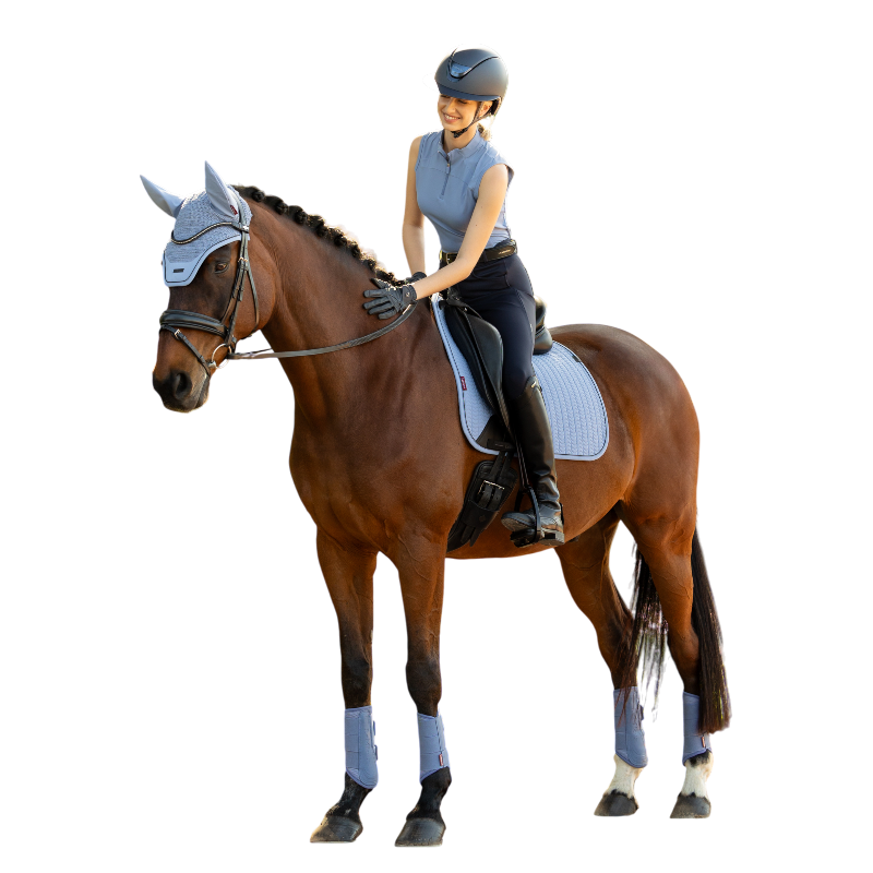 LeMieux - Tapis de dressage Essence powder blue | - Ohlala