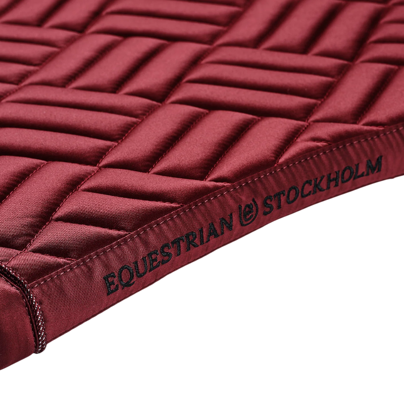 Equestrian Stockholm - Tapis de dressage Modern bordeaux | - Ohlala