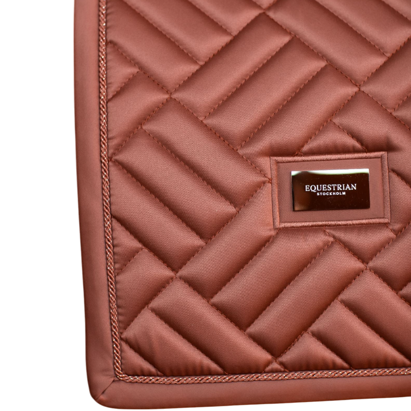 Equestrian Stockholm - Tapis de dressage Modern Coral | - Ohlala