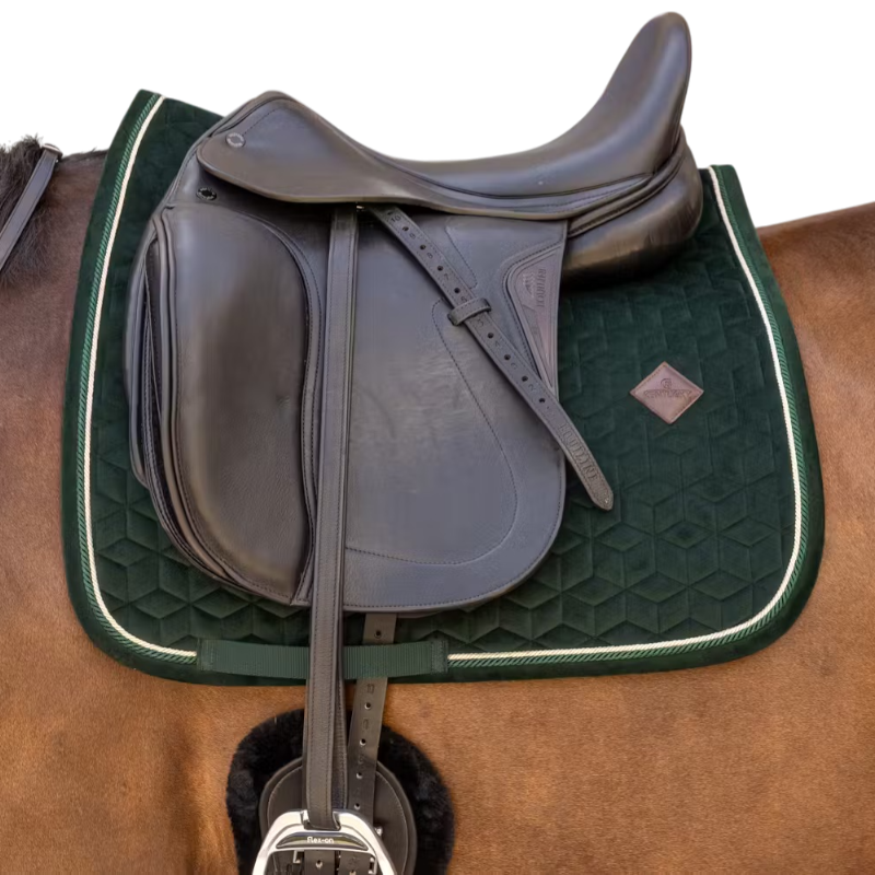 Kentucky Horsewear - Tapis de dressage Velvet pine green | - Ohlala