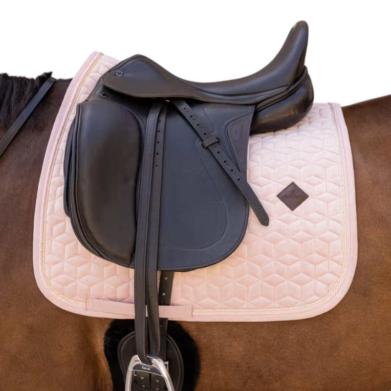 Kentucky Horsewear - Tapis de dressage Velvet soft rose | - Ohlala
