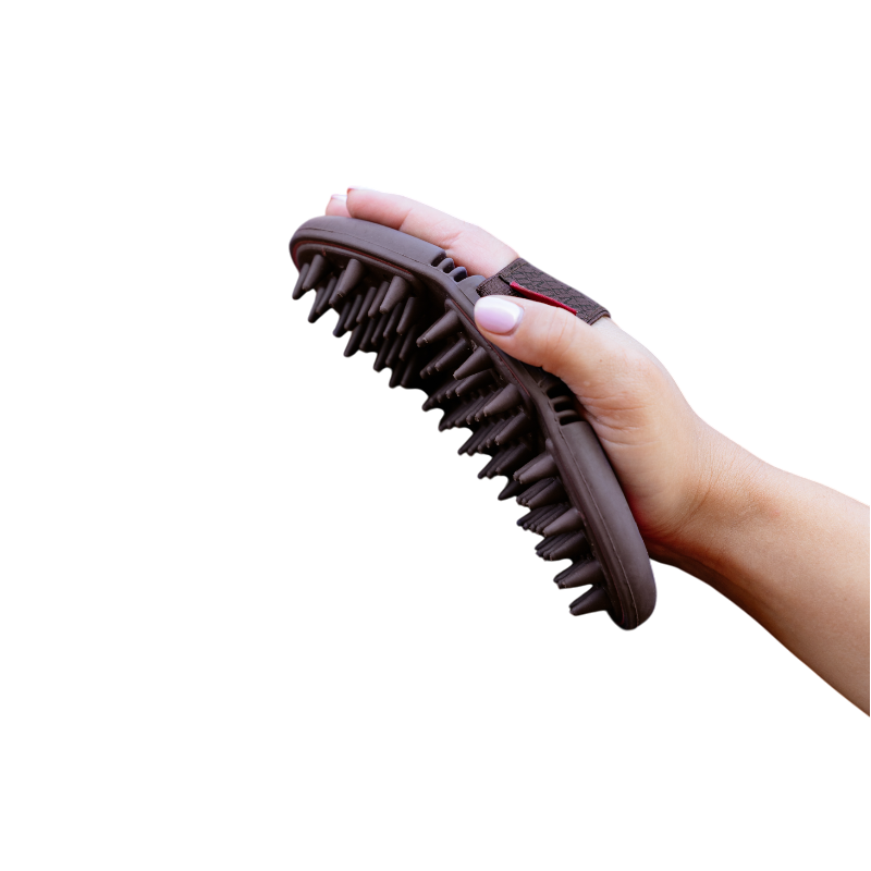 LeMieux - Brosse de massage Flexi cranberry | - Ohlala