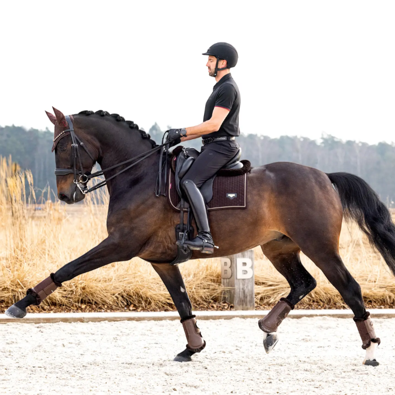 Lemieux - Tapis de dressage Puissance Suede Square marron | - Ohlala