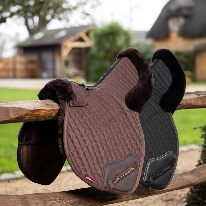 Lemieux - Tapis de hunter Merino + Close Contact Numnah noir | - Ohlala