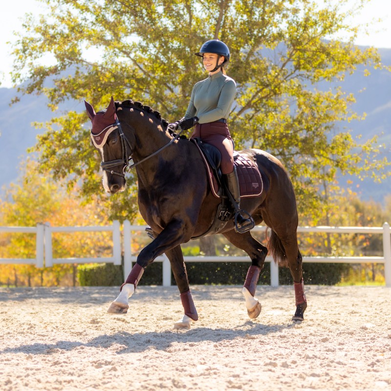 LeMieux - Tapis de dressage Square Loire Classic damson | - Ohlala