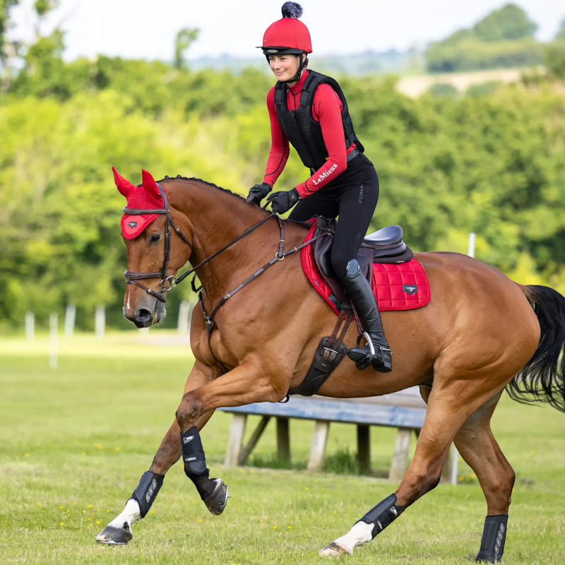 Lemieux - Tapis de selle Loire Close Contact Square chilli | - Ohlala