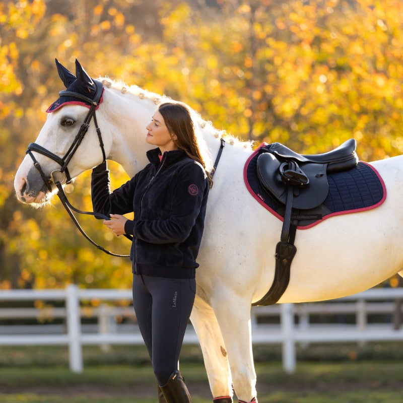 Lemieux - Tapis de selle Square suédine marine/ cranberry | - Ohlala