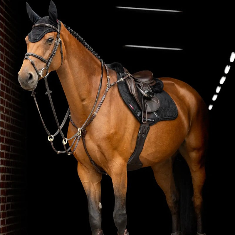 Lemieux - Tapis de selle Crystal Suede Close Contact Square noir | - Ohlala