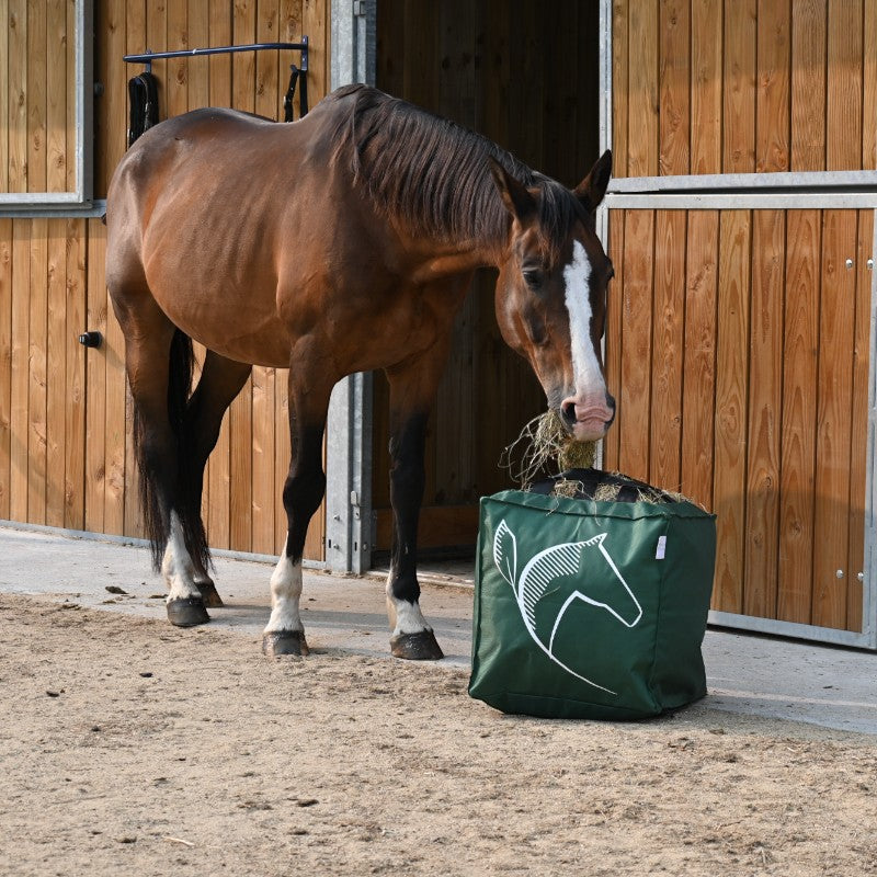 Natural' Innov - Sac à foin Natural'Kub | - Ohlala