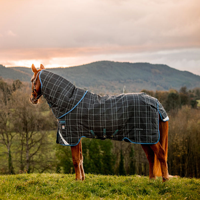 Horseware - Couverture d'extérieur Rhino Plus à carreaux marine | - Ohlala