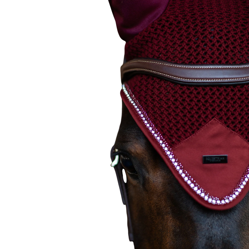 Equestrian Stockholm - Bonnet pour chevaux Modern Crystal bordeaux