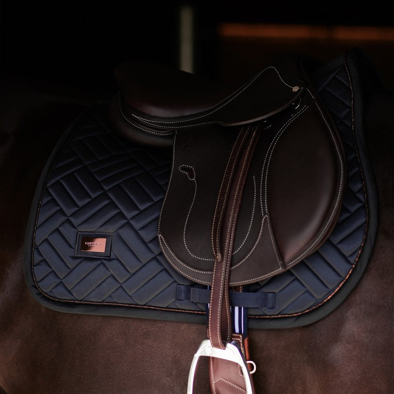 Equestrian Stockholm - Tapis de selle Modern Dark Ocean marine | - Ohlala