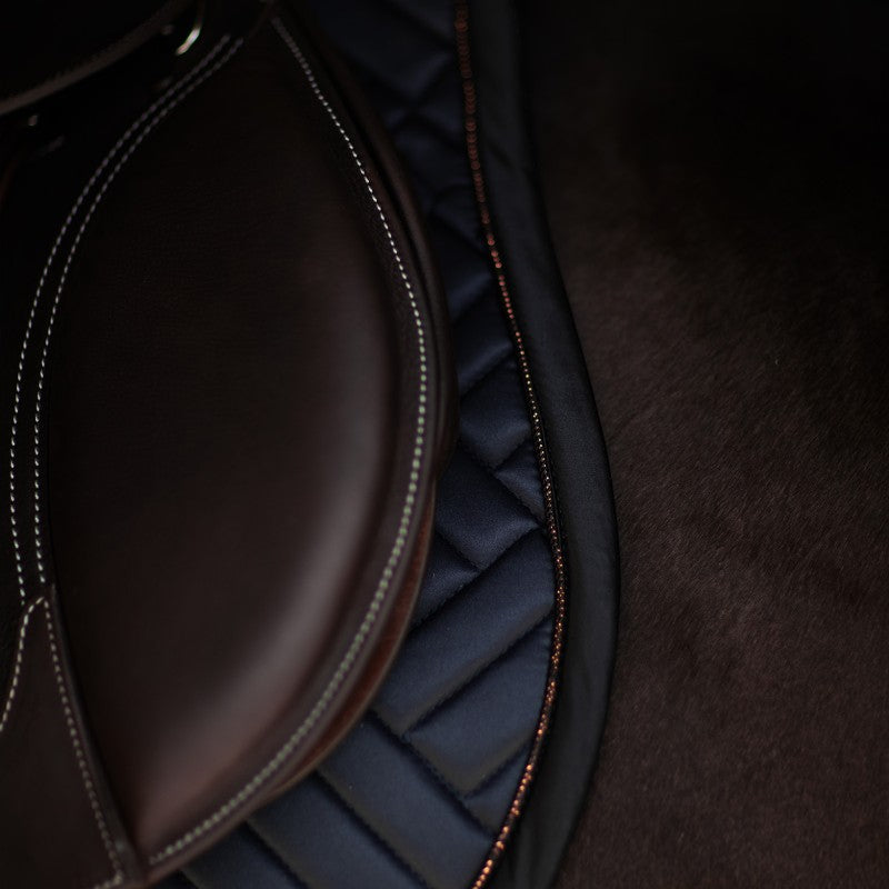 Equestrian Stockholm - Tapis de selle Modern Dark Ocean marine | - Ohlala