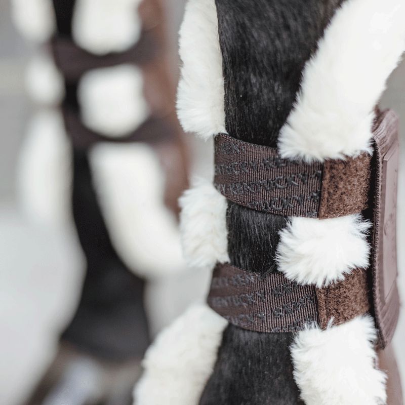 Kentucky Horsewear - Guêtres ouvertes velcro mouton vegan marron | - Ohlala