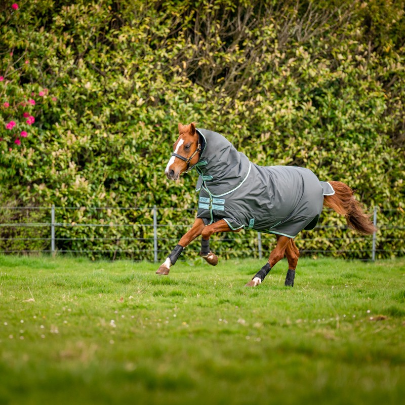 Horseware - Couverture d'extérieur Amigo Hero Ripstop Plus shadow/ blue haze/ marine 200g | - Ohlala