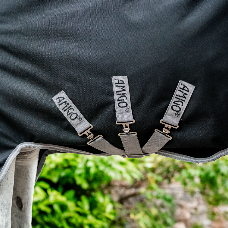 Horseware - Couverture d'extérieur Amigo Bravo Plus Turnout noir/ titanium grey/ argent 100g | - Ohlala