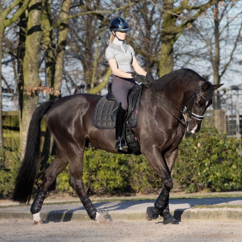 LeMieux - Tapis de dressage Carbon Mesh Air noir | - Ohlala