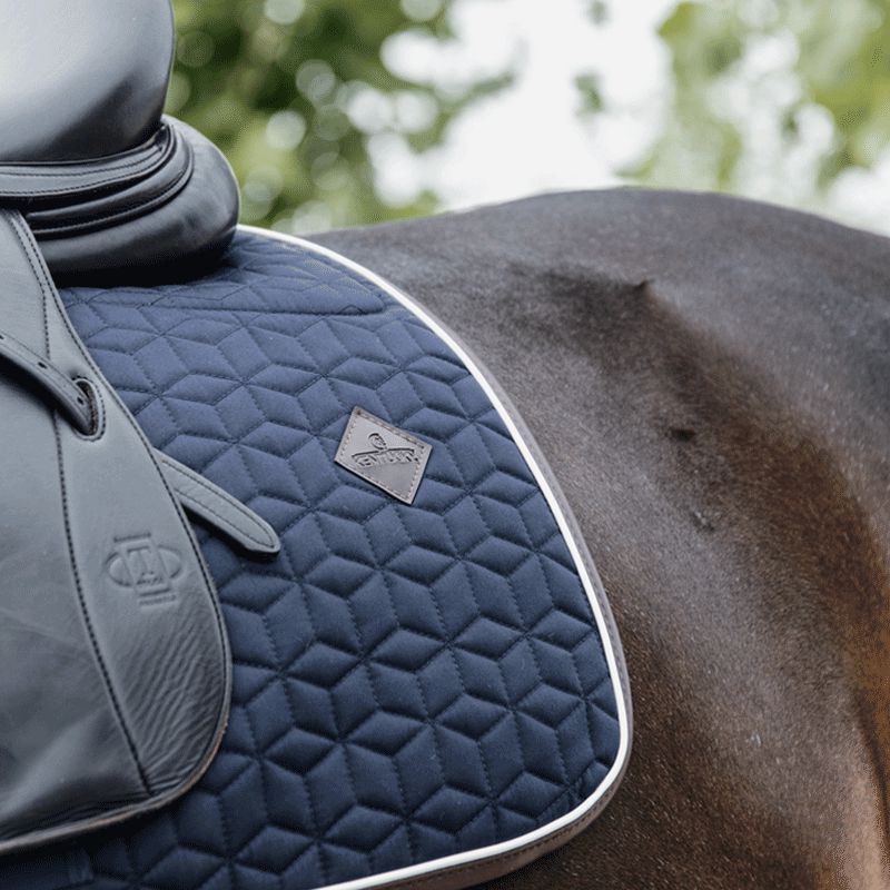 Kentucky Horsewear - Tapis de dressage Skin Friendly marine | - Ohlala