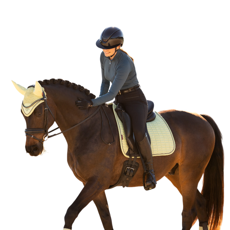 LeMieux - Tapis de dressage Suede macaron | - Ohlala