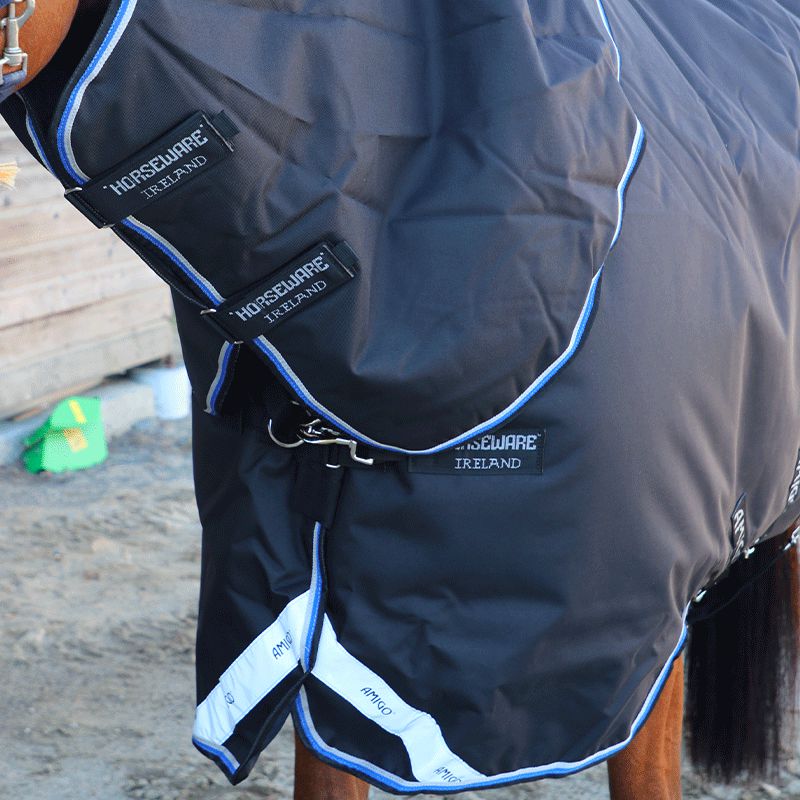 Horseware - Couverture d'extérieur Amigo Bravo 12 plus avec couvre cou 250g noir/ bleu | - Ohlala