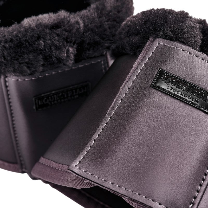 Equestrian Stockholm - Cloches Dark Violet | - Ohlala