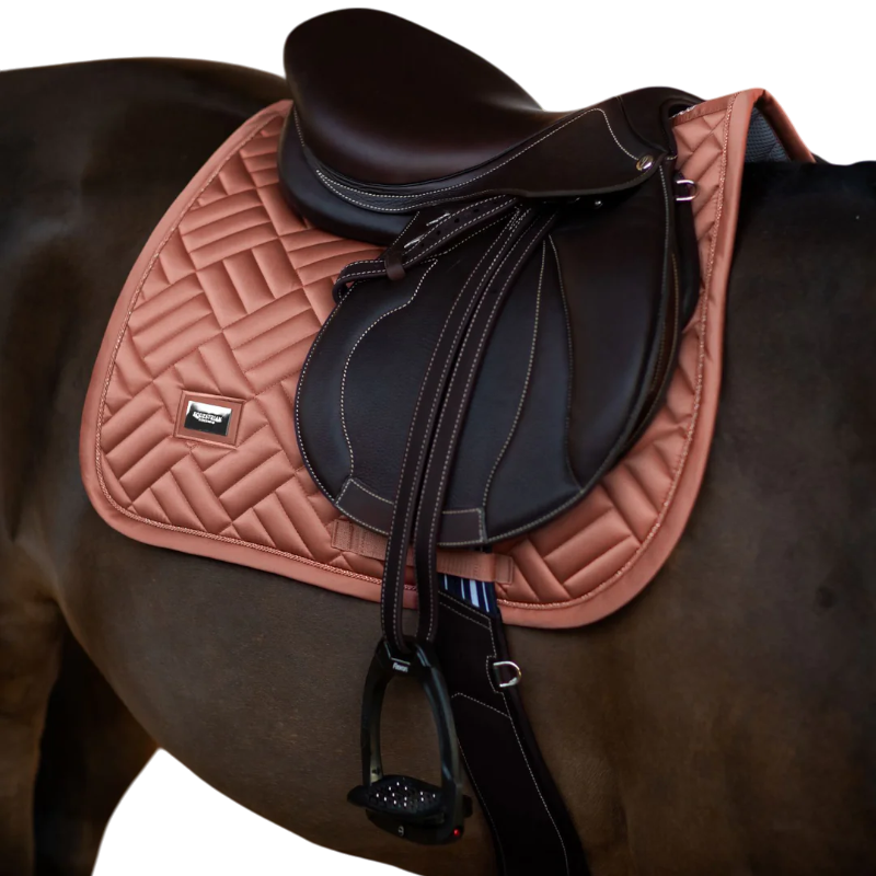 Equestrian Stockholm - Tapis de selle Modern Coral | - Ohlala