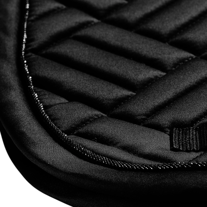 Equestrian Stockholm - Tapis de dressage Modern noir | - Ohlala