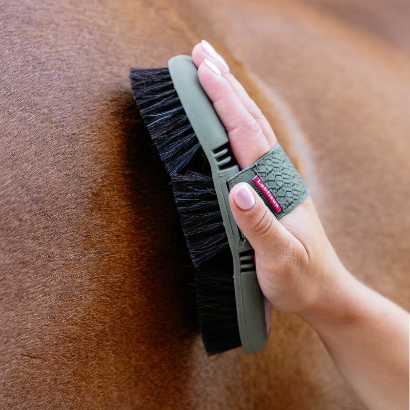 LeMieux - Brosse douce Flexi Horse Hair Body lilac | - Ohlala