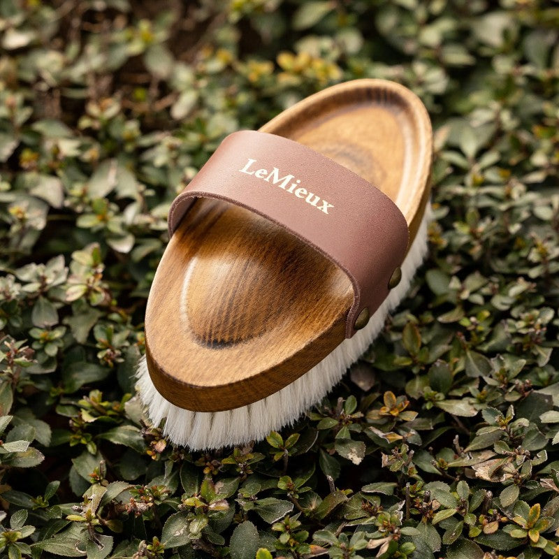 Lemieux - Brosse douce en poils de chèvre Artisan marron | - Ohlala