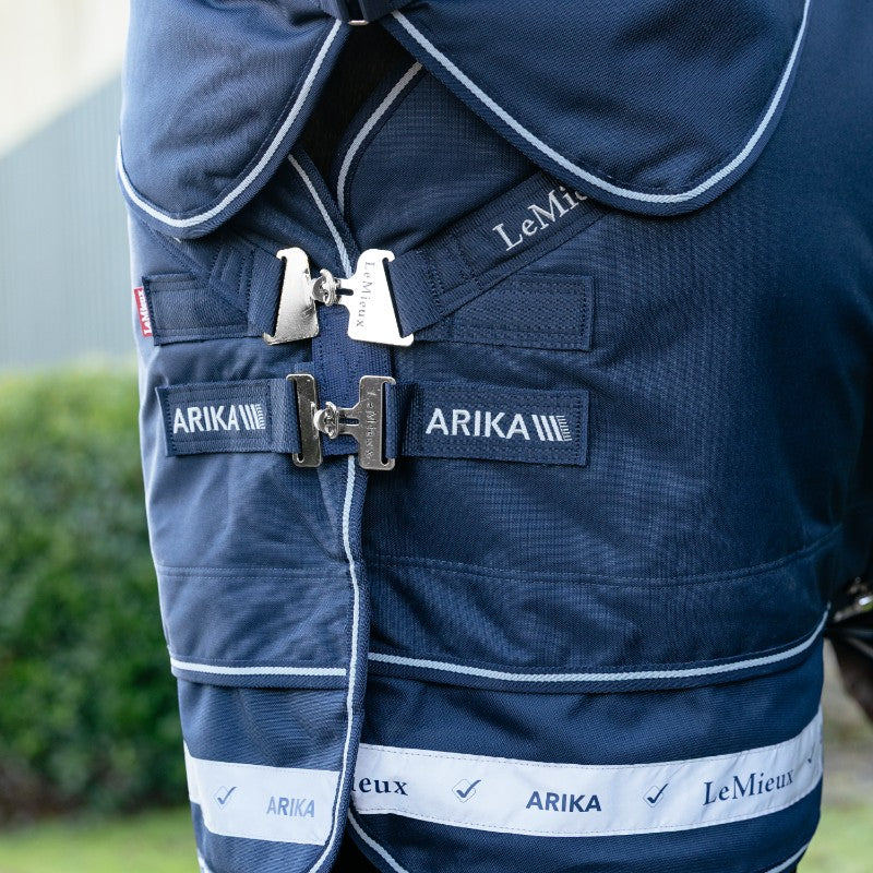 LeMieux - Couverture Arika Storm-Tek marine 100g | - Ohlala