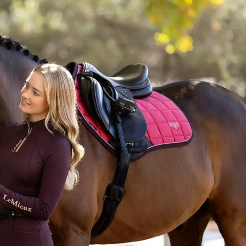 LeMieux - Tapis de selle Square Loire Classic cranberry | - Ohlala