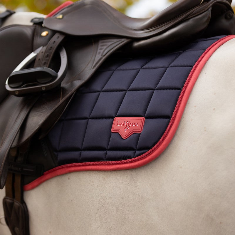 Lemieux - Tapis de selle Square Loire Classic marine/ cranberry | - Ohlala